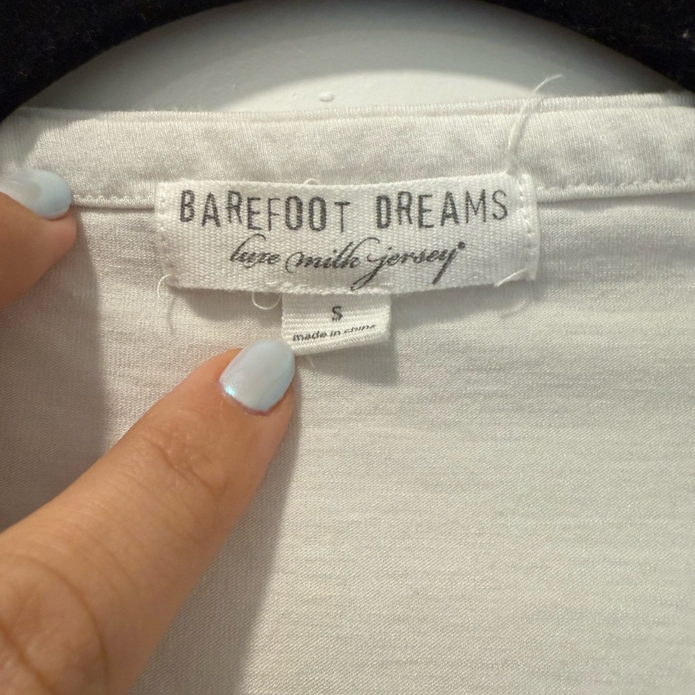 Barefoot Dreams Cream pajamas NWOT